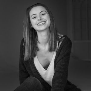 Meet your Posher, Elizabeth